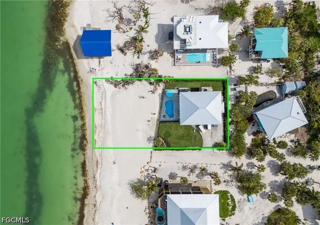 Photo 4 of Single family home for sale at 4620 Oro Pesos Ln, Captiva, FL 33924 | MLS# 225035699 | Listing updated on 2026-08-20