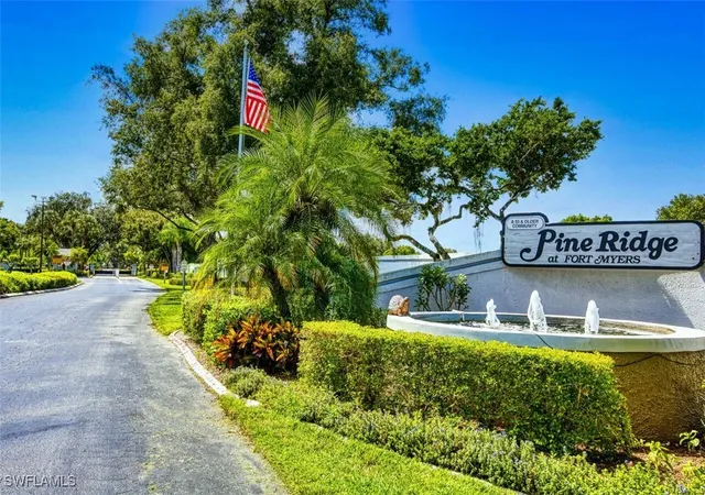 Photo 4 of Single family home for sale at 9626 Windsor Clb Cir, Fort Myers, FL 33905 | MLS# 224078349 | Listing updated on 2026-08-21