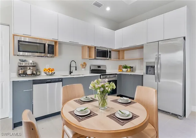 Photo 3 of Single family home for sale at 2894 22 Ave Se, Naples, FL 34117 | MLS# 225013139 | Listing updated on 2026-08-21