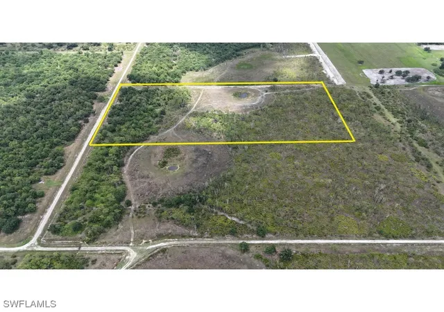 Photo 1 of Sale Pending at 21041 Granville Rd, North Fort Myers, FL 33917 | MLS# 225057360 | Listing updated on 2026-08-20