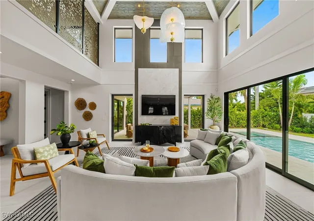 Photo 3 of Sale Pending at 1261 13th Avenue N, Naples, FL 34102 | MLS# 225063288 | Listing updated on 2026-08-24