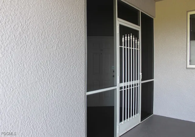 Listing Photo 4 - Condo for sale in building located at 16575 Lake Cir Dr, Fort Myers, FL 33908 - Unit #1141