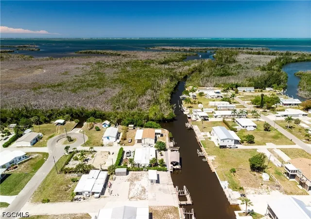Photo 4 of Land for sale at 5150 Sandpiper Dr, Saint James City, FL 33956 | MLS# 2025004573 | Listing updated on 2026-08-26