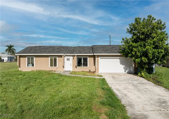 Photo 1 of Single family home for sale at 2816 Ne 5th Place, Cape Coral, FL 33909 | MLS# 2025006493 | Listing updated on 2026-08-27