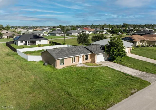 Photo 3 of Single family home for sale at 2816 NE 5th Place, Cape Coral, FL 33909 | MLS# 2025006493 | Listing updated on 2026-08-27
