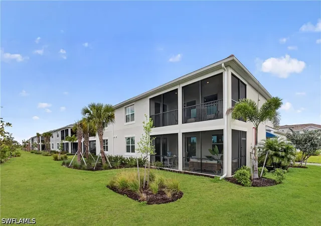 Listing Photo 4 - Condo for sale in building located at 16521 Kingwood Ln, Punta Gorda, FL 33982 - Unit #2422