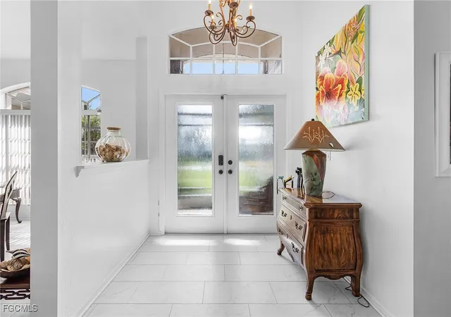 Photo 4 of Sale Pending at 2920 SE 22nd Place, Cape Coral, FL 33904 | MLS# 2025009025 | Listing updated on 2026-08-20