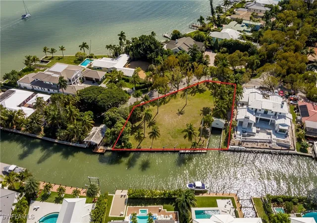 Photo 2 of Land for sale at 930 18th Avenue S, Naples, FL 34102 | MLS# 225068501 | Listing updated on 2026-08-21