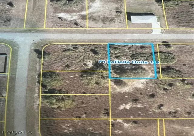 Photo 1 of Land for sale at 3018 Honeywood Rd, Labelle, FL 33935 | MLS# 2025010505 | Listing updated on 2026-08-24