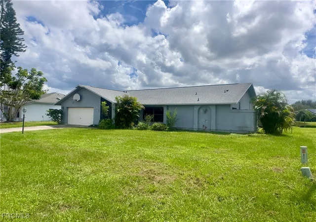 Photo 2 of Sale Pending at 9382 Pineapple Rd, Fort Myers, FL 33967 | MLS# 2025011611 | Listing updated on 2026-08-20