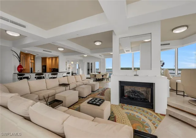 Listing Photo 3 - Condo for sale in building located at 4931 Bonita Bay Blvd, Bonita Springs, FL 34134 - Unit #703
