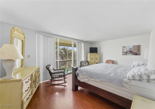 Listing Photo 5 - Condo for sale in building located at 2907 Del Prado Blvd S, CAPE CORAL, FL 33904 - Unit #B7
