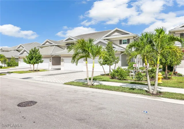 Photo 3 of Townhouse for sale at 257 Indies Dr E #102, Naples, FL 34114 | MLS# 225074568 | Listing updated on 2026-08-30