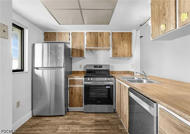 Photo 3 of Condo for sale at 4790 S Cleveland Ave #908, Fort Myers, FL 33907 | MLS# 2025015509 | Listing updated on 2026-08-26