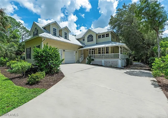 Photo 1 of Sale Pending at 5070 Palmetto Woods Dr, Naples, FL 34119 | MLS# 225073965 | Listing updated on 2026-08-17