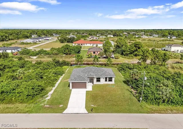 Photo 1 of Single family home for sale at 843 Theodore Vail St E, Lehigh Acres, FL 33974 | MLS# 2025000757 | Listing updated on 2026-08-24