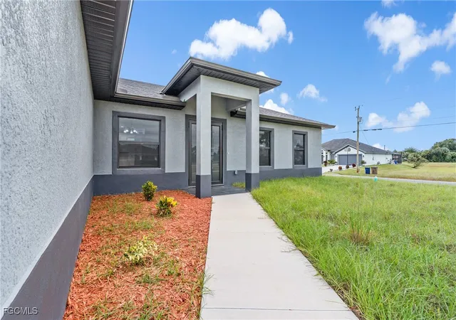 Photo 4 of Single family home for sale at 845 Milano Ave S, Lehigh Acres, FL 33974 | MLS# 2025017991 | Listing updated on 2026-08-26