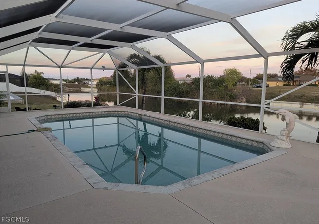 Photo 3 of Single family home for sale at 1007 Ne 1st Ave, Cape Coral, FL 33909 | MLS# 2025018210 | Listing updated on 2026-08-27