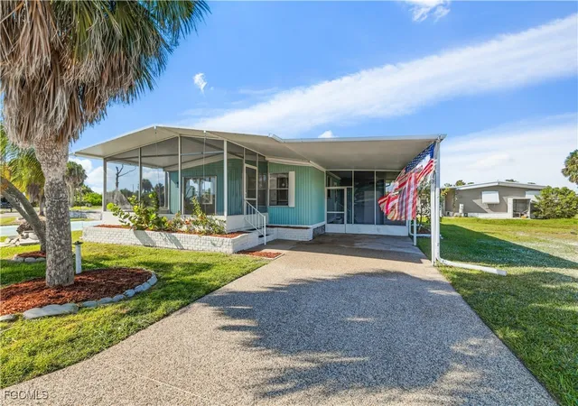 Photo 1 of Manufactured home for sale at 13670 Dowitcher Dr, Fort Myers, FL 33908 | MLS# 2025019196 | Listing updated on 2026-08-18