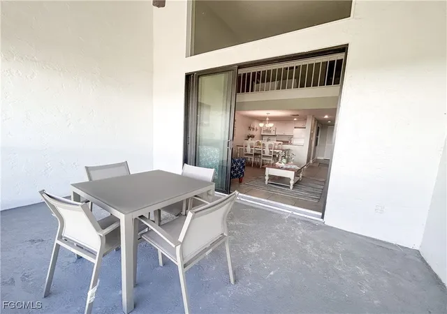 Listing Photo 4 - Condo for sale in building located at 3132 Captiva Resort Villas, Captiva, FL 33924