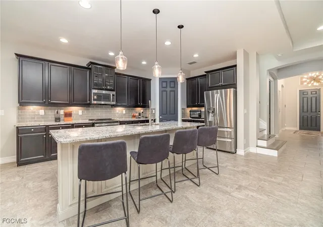 Photo 4 of Single family home for sale at 3040 Scarlet Oak Pl, North Fort Myers, FL 33903 | MLS# 2025022209 | Listing updated on 2026-09-29