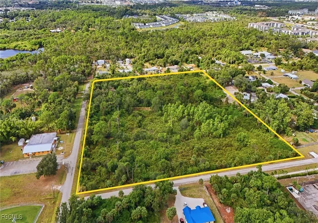Photo 4 of Land for sale at 536 Evergreen Rd, North Fort Myers, FL 33903 | MLS# 2025022705 | Listing updated on 2026-08-26