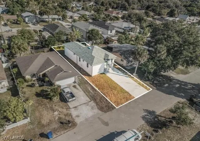 Photo 1 of Single family home for sale at 11607 Pawley Ave, Bonita Springs, FL 34135 | MLS# 225081744 | Listing updated on 2026-08-21