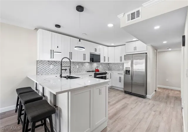Photo 3 of Condo for sale at 1517 Chesapeake Ave #B3, Naples, FL 34102 | MLS# 225071695 | Listing updated on 2026-08-30