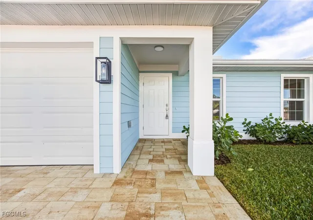 Photo 3 of Sale Pending at 812 814 Mohawk Pkwy, Cape Coral, FL 33914 | MLS# 2025025671 | Listing updated on 2026-08-21