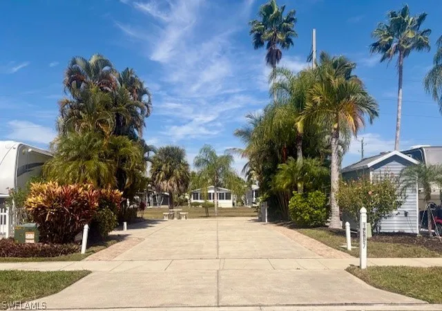 Photo 3 of Land for sale at 1687 Diamond Lake Cir, Naples, FL 34114 | MLS# 225084604 | Listing updated on 2026-08-17