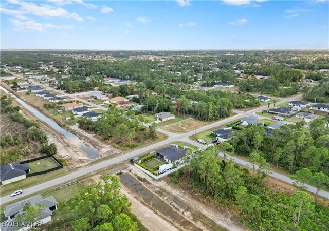 Photo 4 of Sale Pending at 2717 20th Street W, Lehigh Acres, FL 33971 | MLS# 225084698 | Listing updated on 2026-08-17
