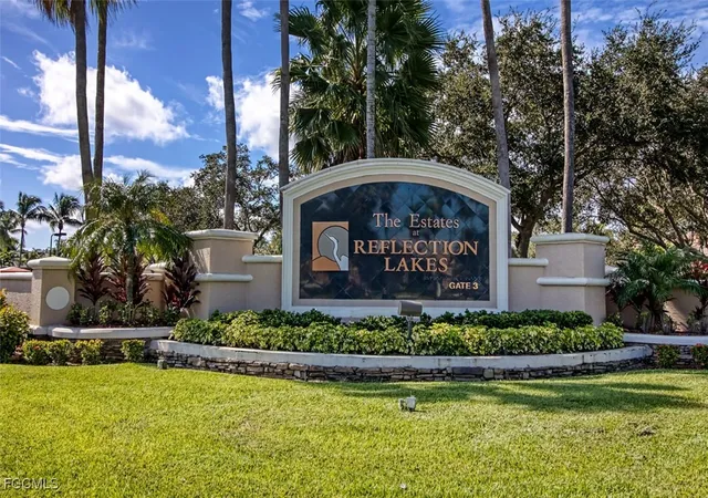 Photo 3 of Sale Pending at 14466 Reflection Lakes Dr, Fort Myers, FL 33907 | MLS# 2026000770 | Listing updated on 2026-08-26