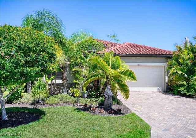 Photo 3 of Single family home for sale at 1608 Vizcaya Ln, Naples, FL 34113 | MLS# 226001119 | Listing updated on 2026-08-23