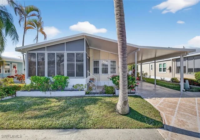 Manufactured home for sale at 212 Oceans Blvd #212, Naples, FL 34104 | MLS# 226001393