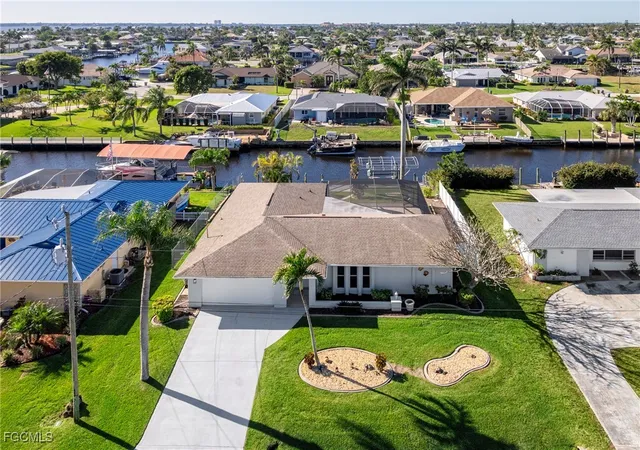 Photo 2 of Single family home for sale at 1936 Se 31st Terrace, Cape Coral, FL 33904 | MLS# 2026002225 | Listing updated on 2026-08-25