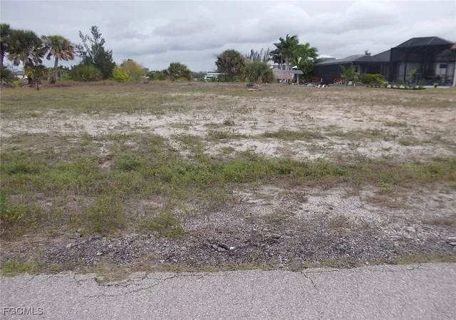 Photo 2 of Land for sale at 723 Gleason Pkwy, Cape Coral, FL 33914 | MLS# 2026002491 | Listing updated on 2026-08-19