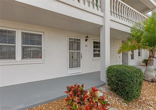 Photo 3 of Condo for sale at 1830 Brantley Rd #E3, Fort Myers, FL 33907 | MLS# 2026002602 | Listing updated on 2026-08-22