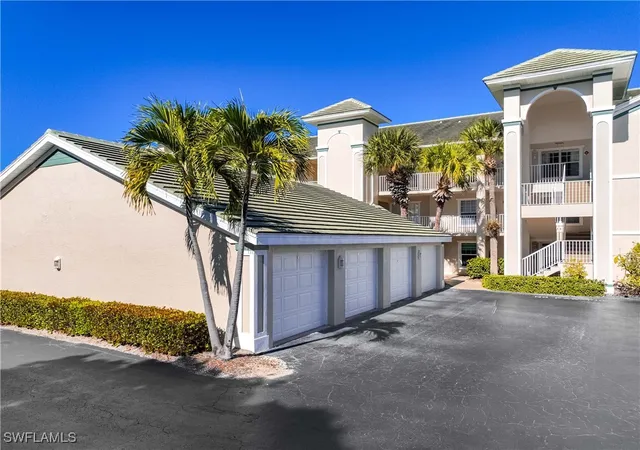 Photo 3 of Condo for sale at 28871 Bermuda Lago Ct #304, Bonita Springs, FL 34134 | MLS# 226001488 | Listing updated on 2026-08-24
