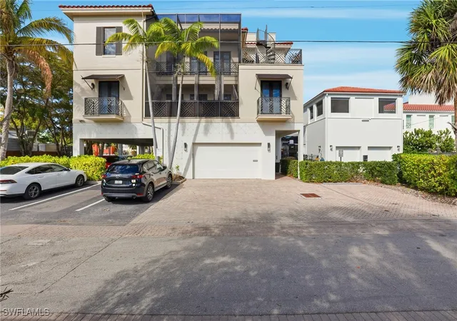 Photo 2 of Condo for sale at 340 12th Avenue S #6, Naples, FL 34102 | MLS# 226003779 | Listing updated on 2026-08-30
