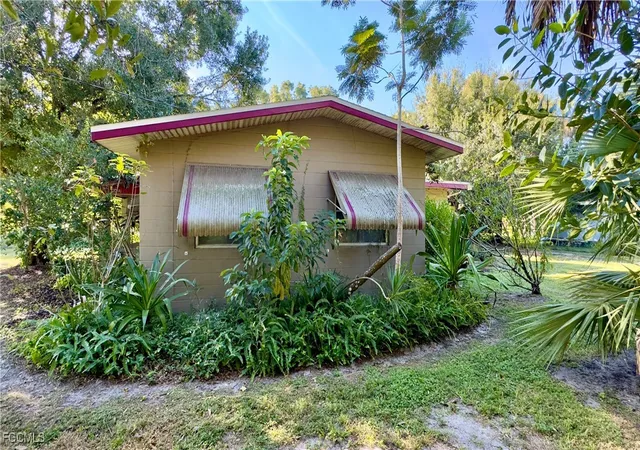 Photo 3 of Single family home for sale at 253 W Mariana Ave, North Fort Myers, FL 33903 | MLS# 2026004209 | Listing updated on 2026-08-18