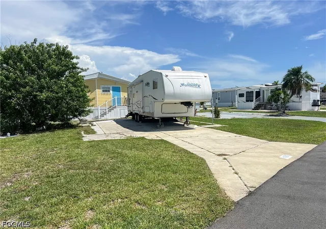 Photo 1 of Land for sale at 19681 Summerlin #178 Rd, Fort Myers, FL 33908 | MLS# 2026004417 | Listing updated on 2026-08-30