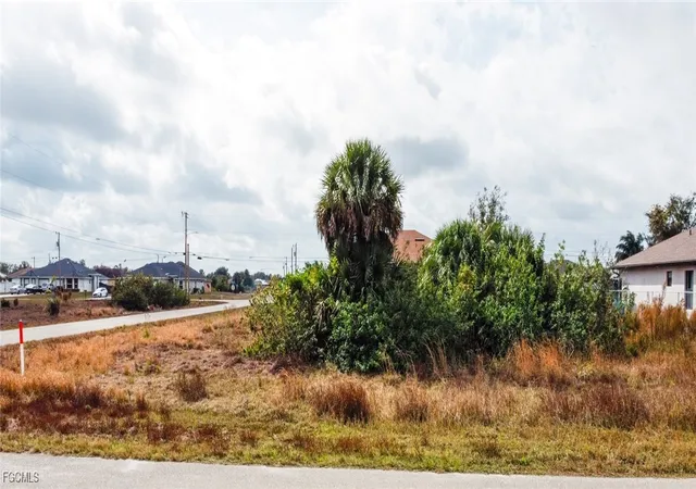 Photo 4 of Land for sale at 364 Poplar St, Lehigh Acres, FL 33974 | MLS# 2026004687 | Listing updated on 2026-08-14