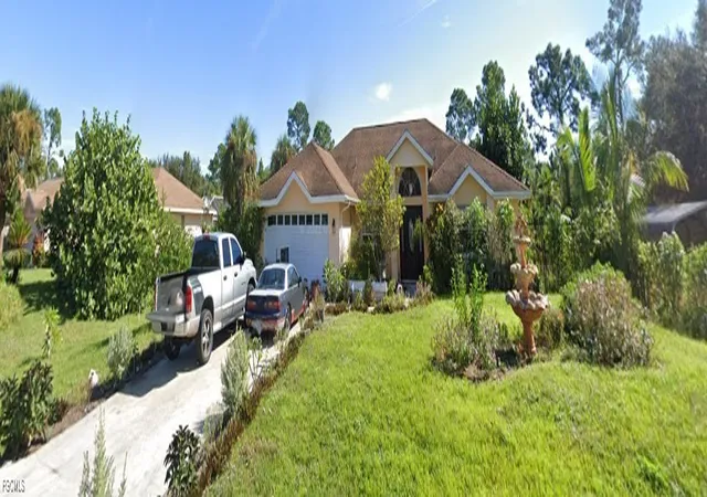 Photo 1 of Single family home for sale at 610 Thompson Ave, Lehigh Acres, FL 33972 | MLS# 2026004788 | Listing updated on 2026-08-24
