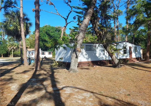 Photo 1 of Sale Pending at 7580 Mcdaniel Dr, North Fort Myers, FL 33917 | MLS# 2026005037 | Listing updated on 2026-08-24