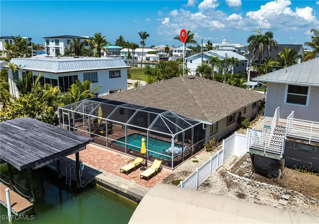 Photo 3 of Single family home for sale at 164 Trinidad St, Naples, FL 34113 | MLS# 226003805 | Listing updated on 2026-08-24