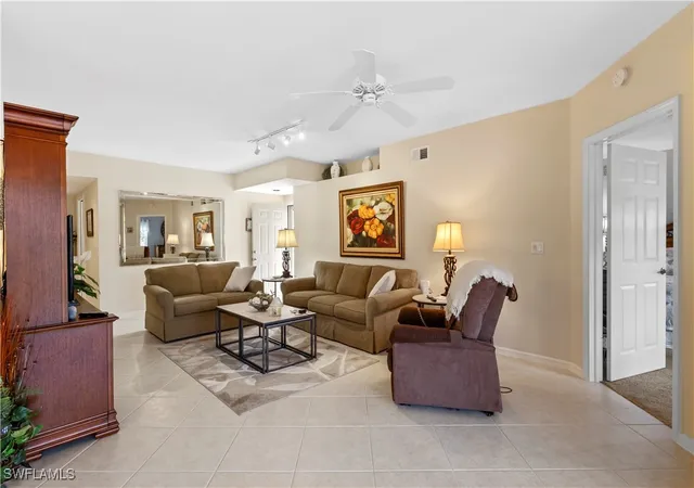 Listing Photo 5 - Condo for sale in building located at 2655 Magnolia Park Ln, Naples, FL 34109 - Unit #101
