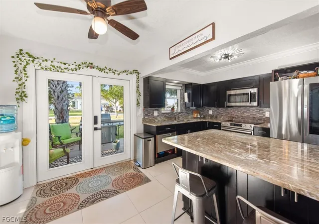 Photo 4 of Sale Pending at 3945 Edgewood Ave, Fort Myers, FL 33916 | MLS# 2026006705 | Listing updated on 2026-08-30