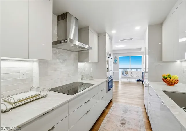 Photo 4 of Condo for sale at 3003 Gulf Shore Blvd N #701, Naples, FL 34103 | MLS# 226002964 | Listing updated on 2026-08-18