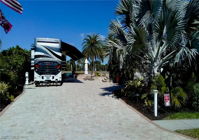 Photo 2 of Land for sale at 4565 Southern Breeze Dr, Naples, FL 34114 | MLS# 226006281 | Listing updated on 2026-08-19