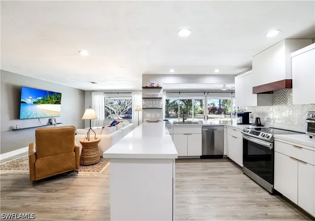 Photo 3 of Single family home for sale at 233 Shadowridge Ct, Marco Island, FL 34145 | MLS# 226007247 | Listing updated on 2026-08-19